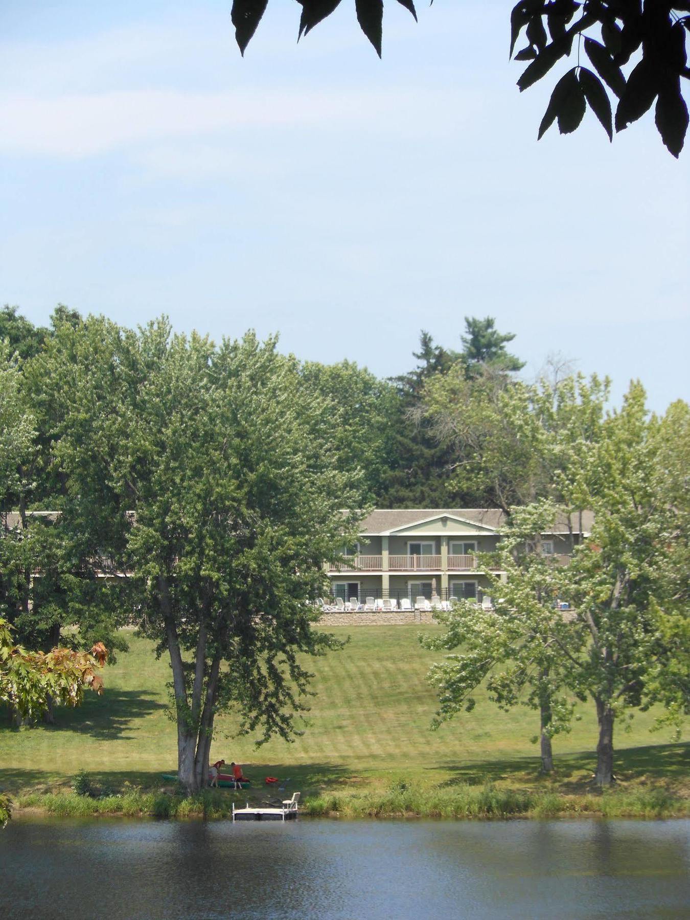 University Inn Academic Suites Orono Extérieur photo